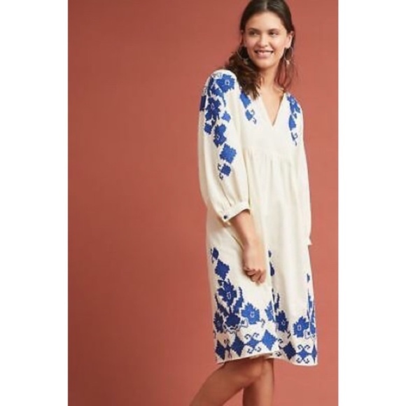 Anthropologie Dresses & Skirts - Anthropologie Velvet By Graham & Spencer Dress